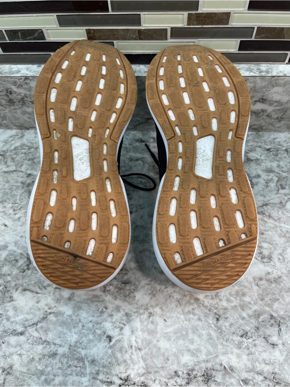 Adidas RapidaSport leapord print kids size 6.5